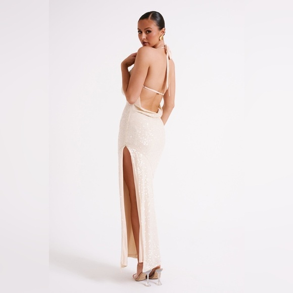 NWT MESHKI Blakely Halter Sequin Maxi Dress SZ M - Picture 2 of 14
